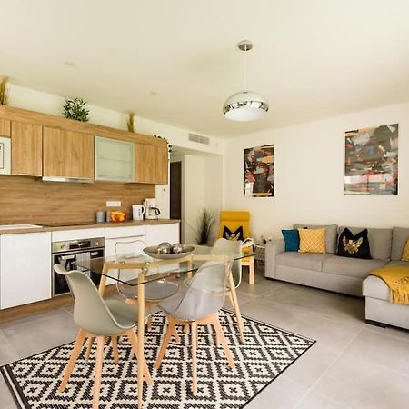 Stylish New 1 Bedroom Apartment In Juan Les Pins Antibes Exterior photo